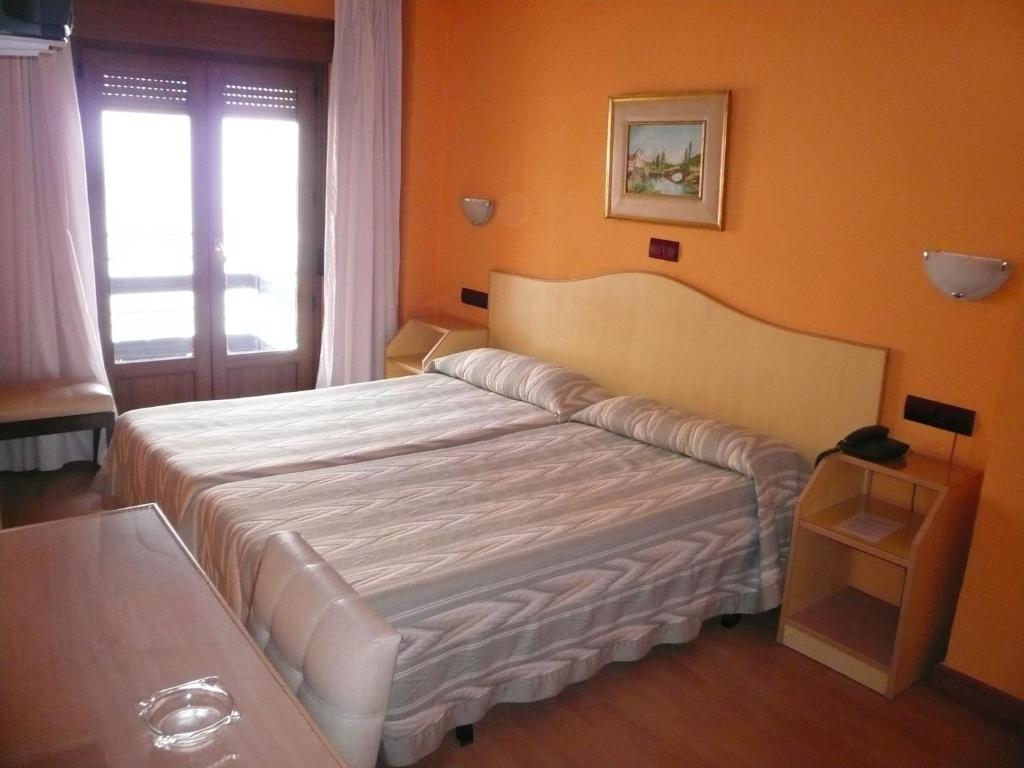 Hostal Don Suero León Kamer foto